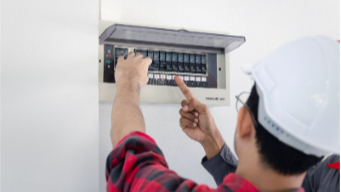 How to Replace Blown Fuses  cover image