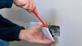 Domestic Electrician Jobs: How to Find Work, What to Expect, and Why Helpi is Different content image 1