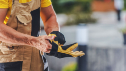 Carpenter Jobs Near Me: How to Find Reliable Local Work Without Paying Fees content image 1