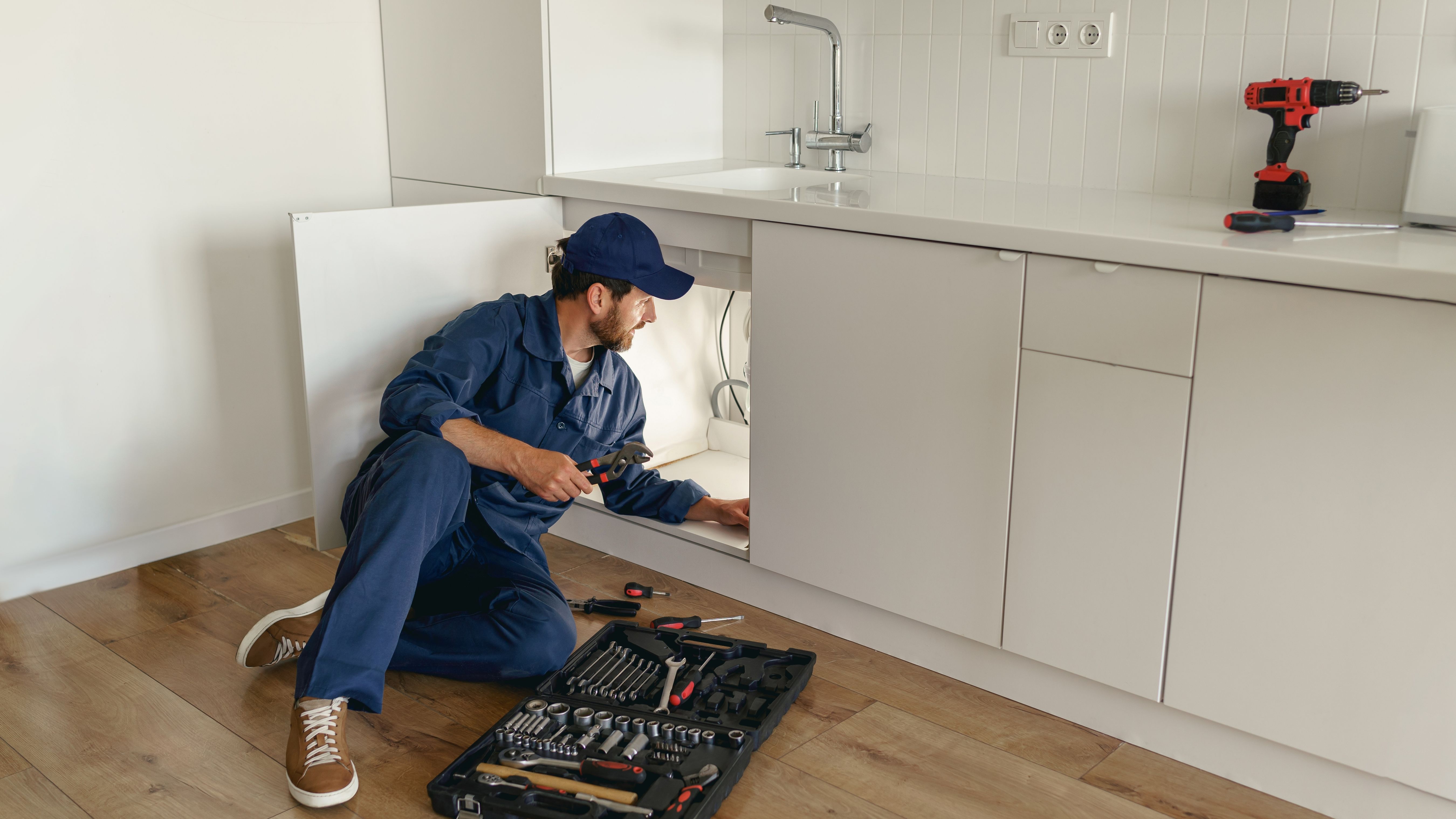 Same-Day Handyman Services: Quick, Reliable Help When You Need It Most cover image