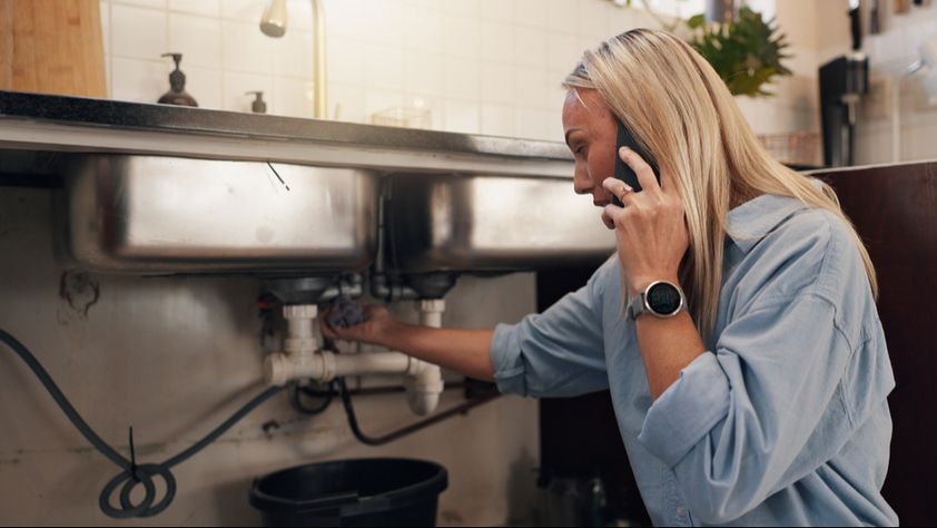 Emergency Plumber Near Me with Upfront Pricing | Helpi cover image