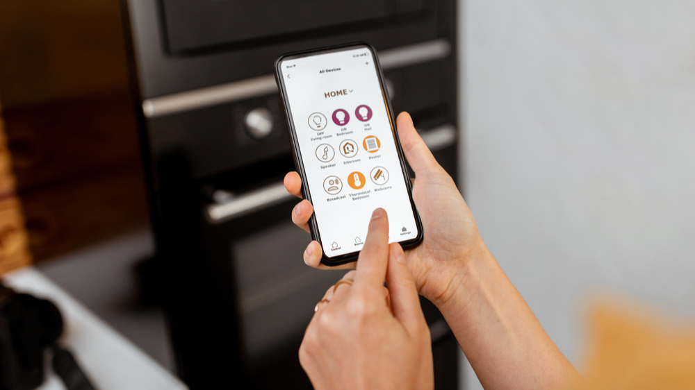 Helpi vs Directory vs Home Service Marketplace App: Upfront Pricing, Speed, & Customer Protection cover image