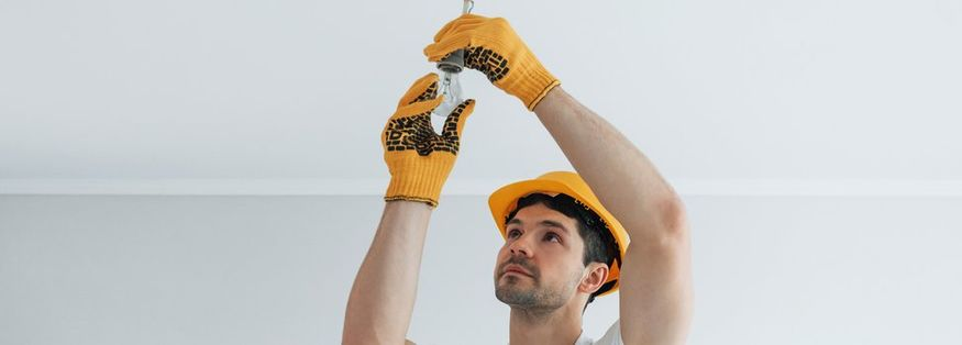 Replace Light Bulbs (upto 3 bulbs)